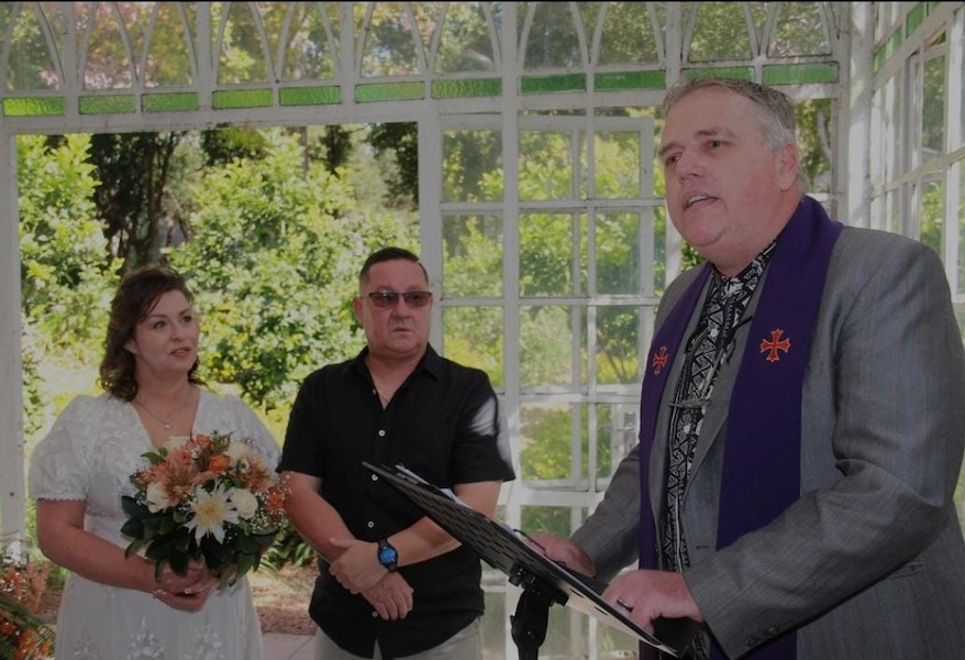 Wedding ceremony by Dr. Gerrit Rademeyer in Oyster Bay (Oesterbaai)