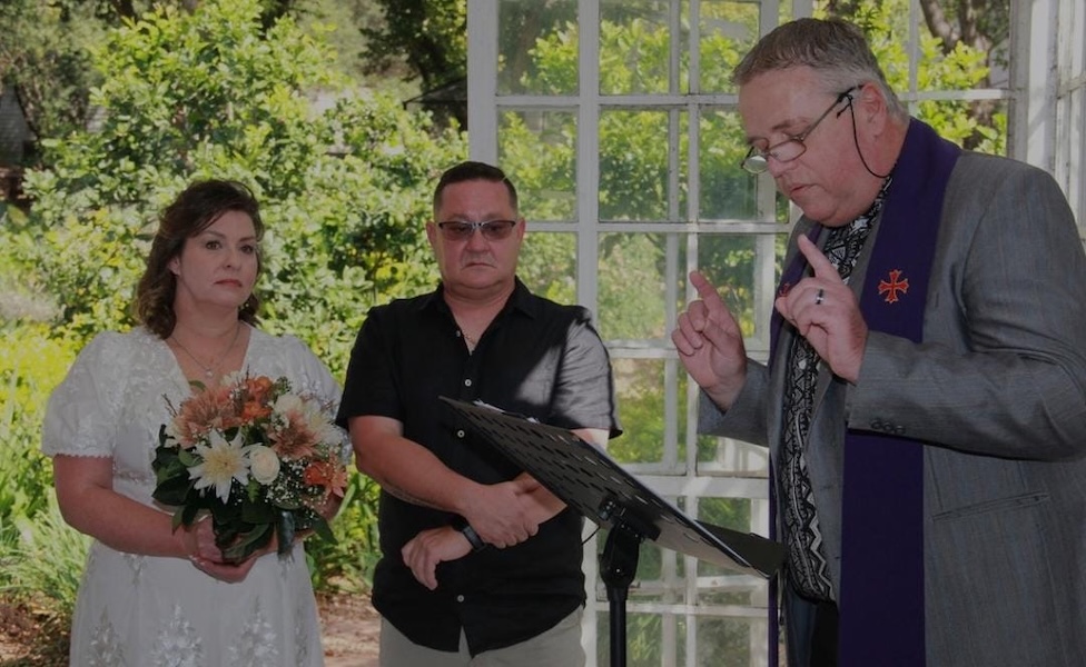 Wedding ceremony by Dr. Gerrit Rademeyer in Oyster Bay (Oesterbaai)