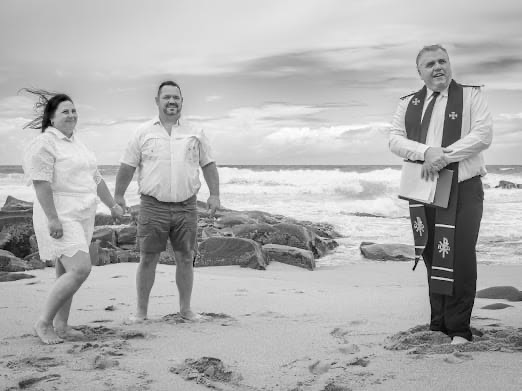 Wedding ceremony by Dr. Gerrit Rademeyer in Oyster Bay (Oesterbaai)