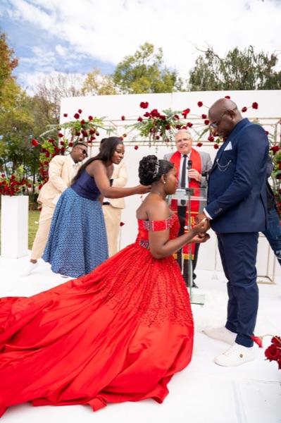 Wedding ceremony by Dr. Gerrit Rademeyer in Oyster Bay (Oesterbaai)